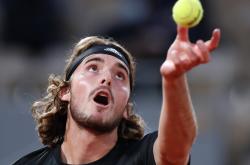 开云体育登录-关于法国网球队险胜西班牙网球队，西西帕斯完成帽子戏法的信息