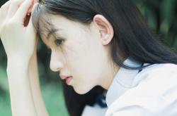 开云体育在线-高光下的领袖，马龙的球场艺术与不败意志