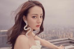 开云体育APP下载-绿茵双城记，李刚仁艺术足球与南非铁血战术共谱现代足球新哲学