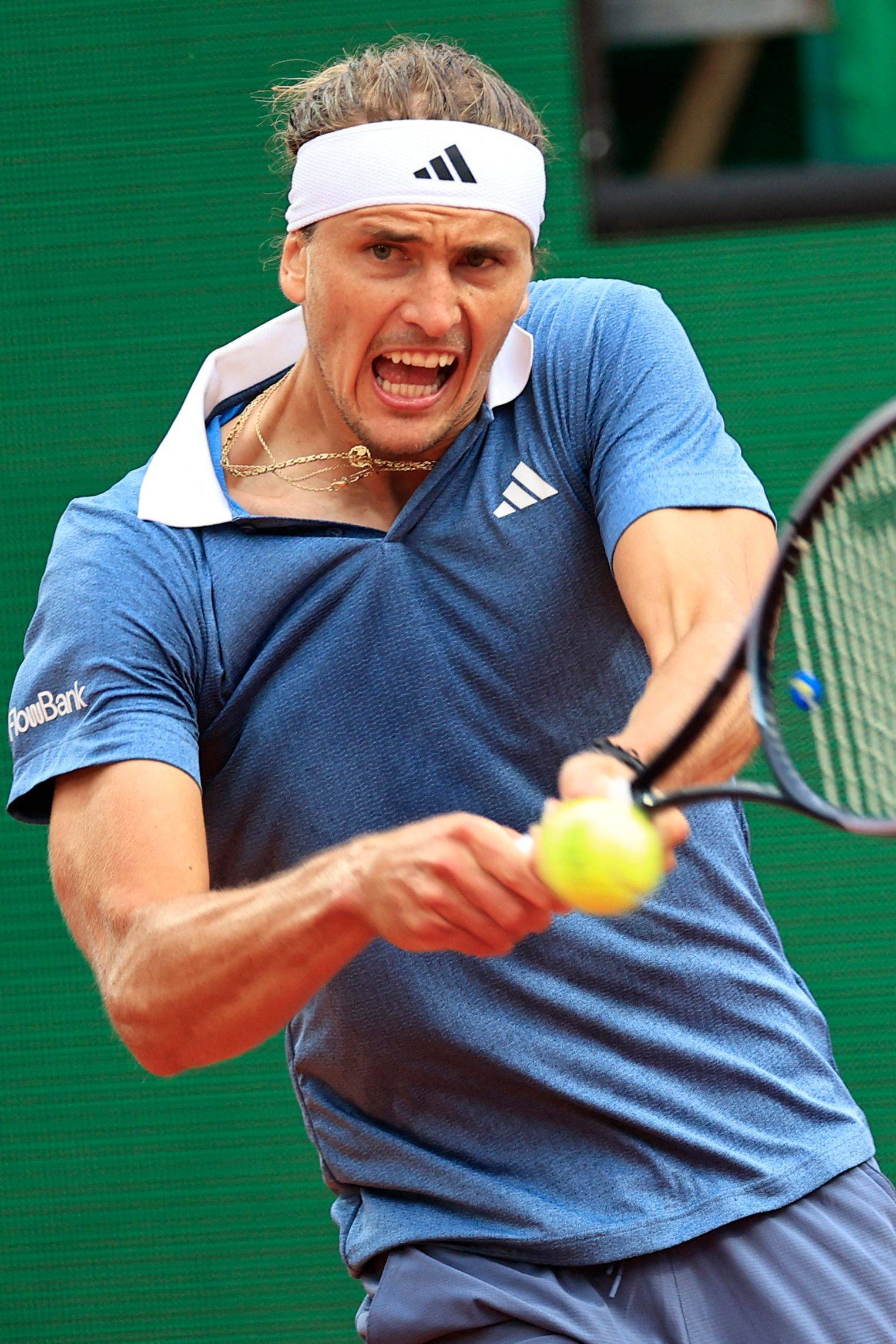 西班牙网球队险胜日本网球队,兹维列夫惊艳世界 西班牙网球队险胜日本网球队,兹维列夫惊艳世界