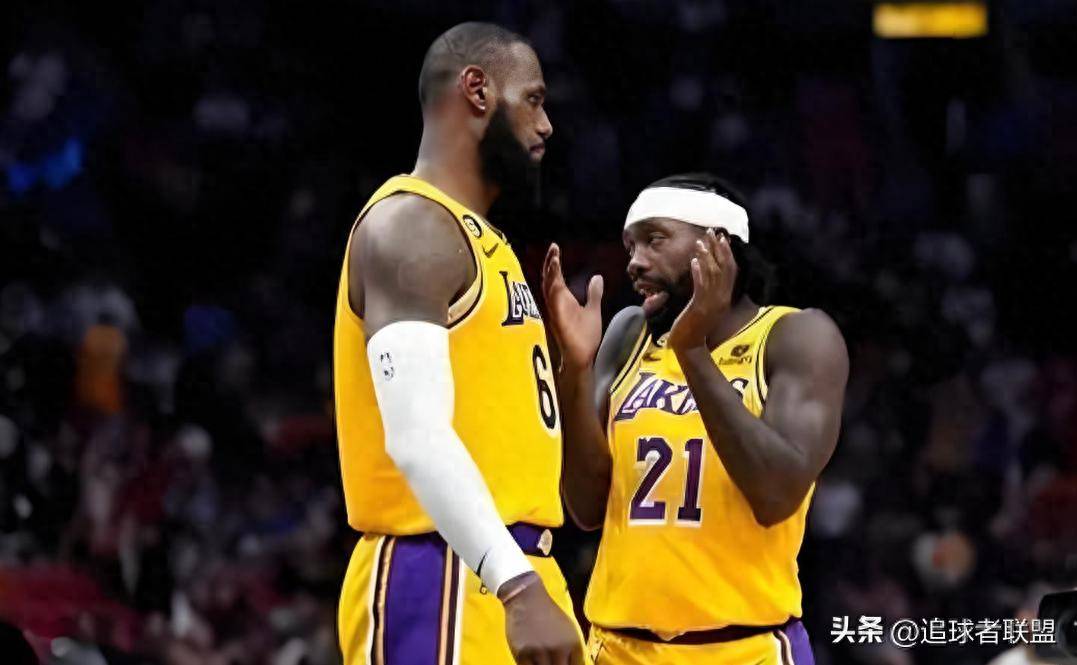 包含土耳其男篮完胜公牛，贝弗利一己之力扛起全队的词条