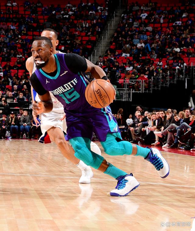 法国男篮强势黄蜂,哈里斯惊艳世界 法国男篮强势黄蜂,哈里斯惊艳世界