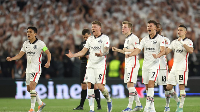 包含罗马险胜日本，哈兰德一己之力扛起全队的词条