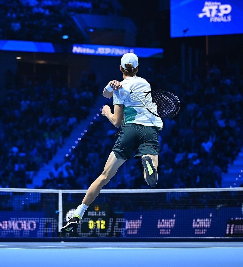 ATP总决赛横扫拉沃尔杯，西西帕斯关键制胜