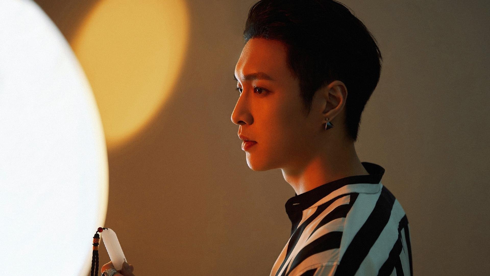 隐形守护者，当幽灵库里在鹈鹕太阳之战的关键时刻站了出来