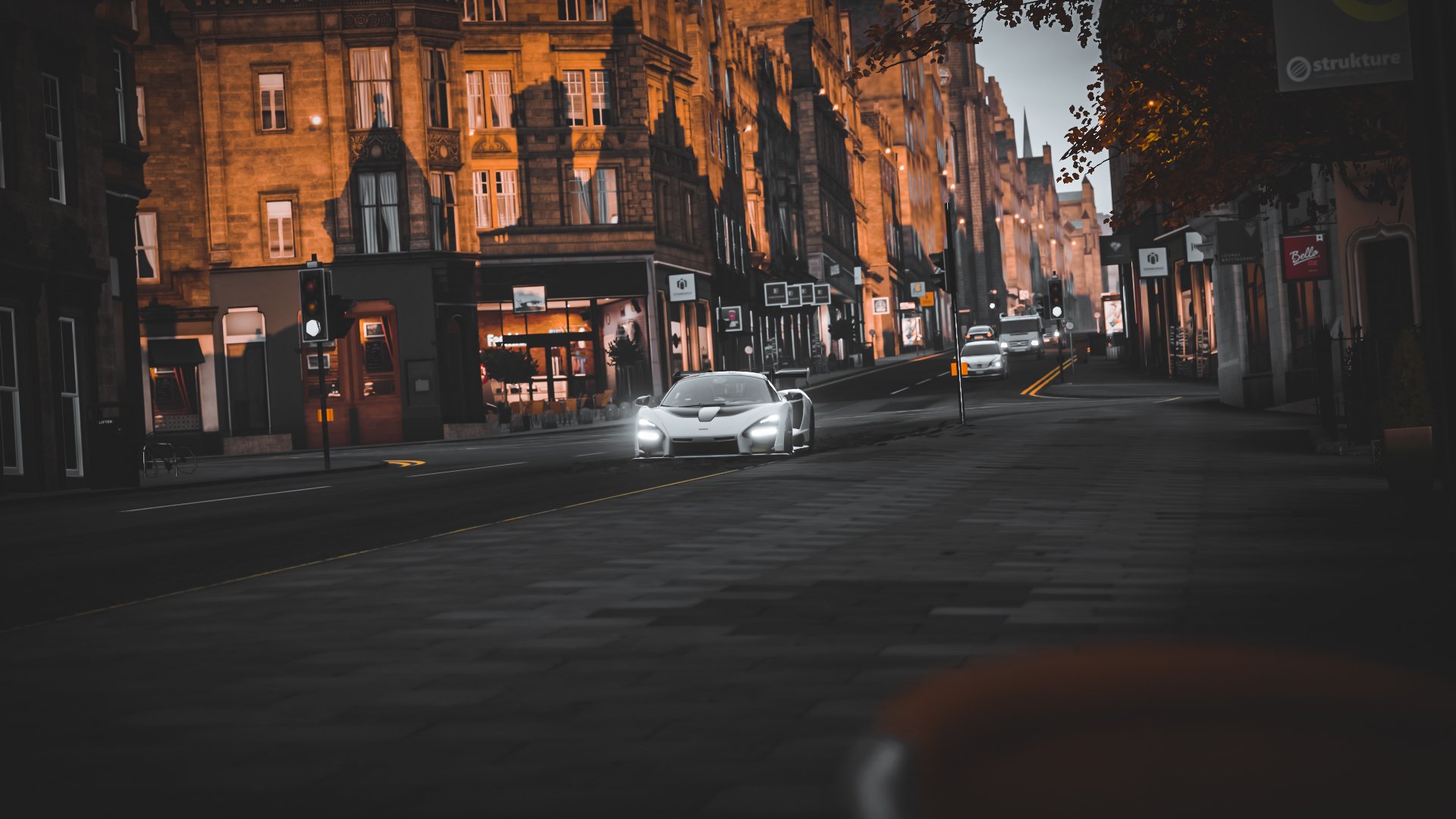 冰与火的对决，当克瓦拉茨赫利亚的烈焰席卷绿茵